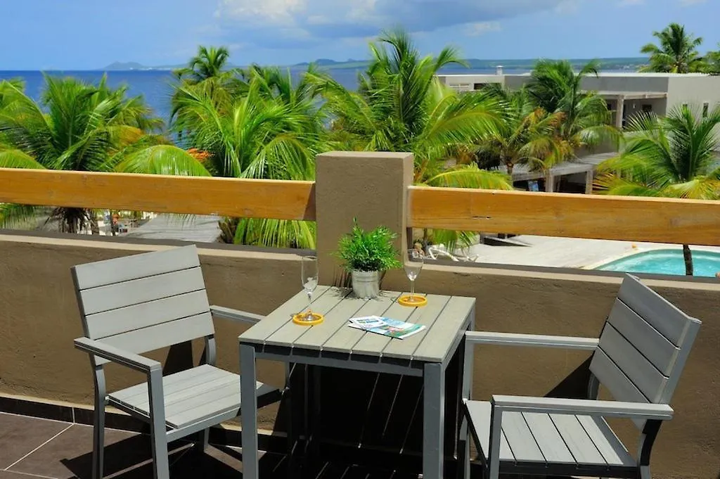 ***  Eden Beach Resort - Bonaire クラレンダイク ボネール、シント・ユースタティウスおよびサバ