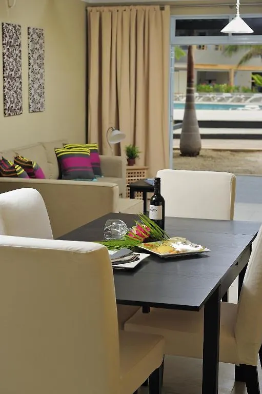 Eden Beach Resort - Bonaire クラレンダイク ボネール、シント・ユースタティウスおよびサバ