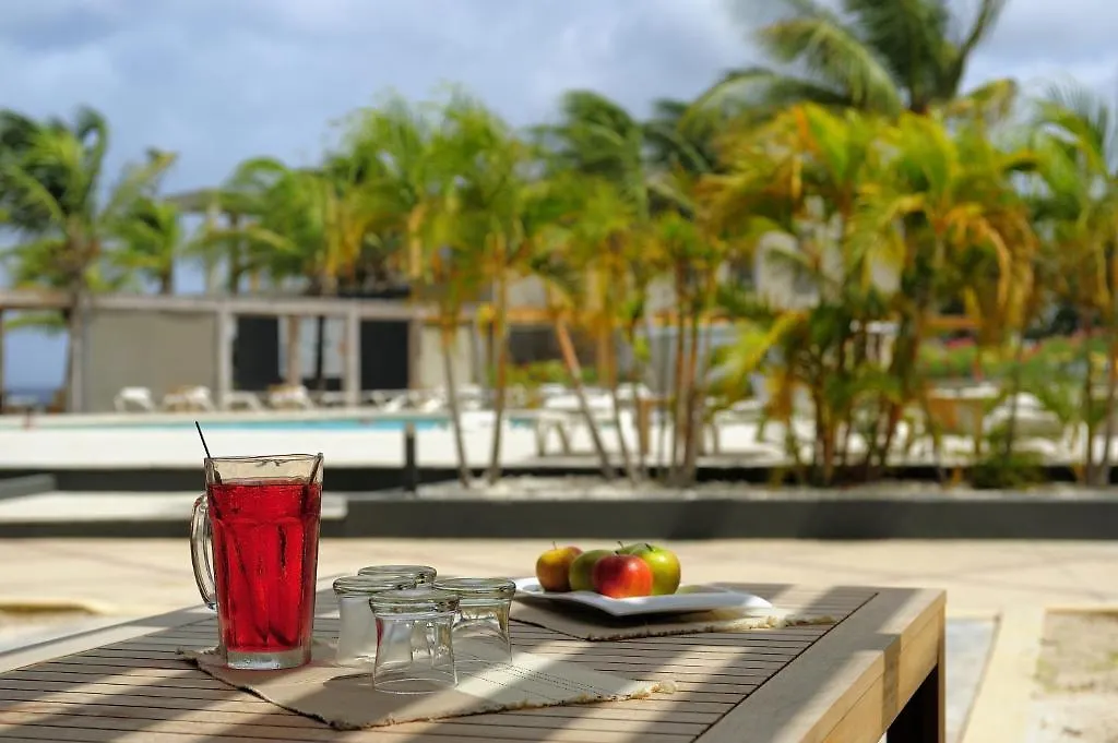 Eden Beach Resort - Bonaire クラレンダイク