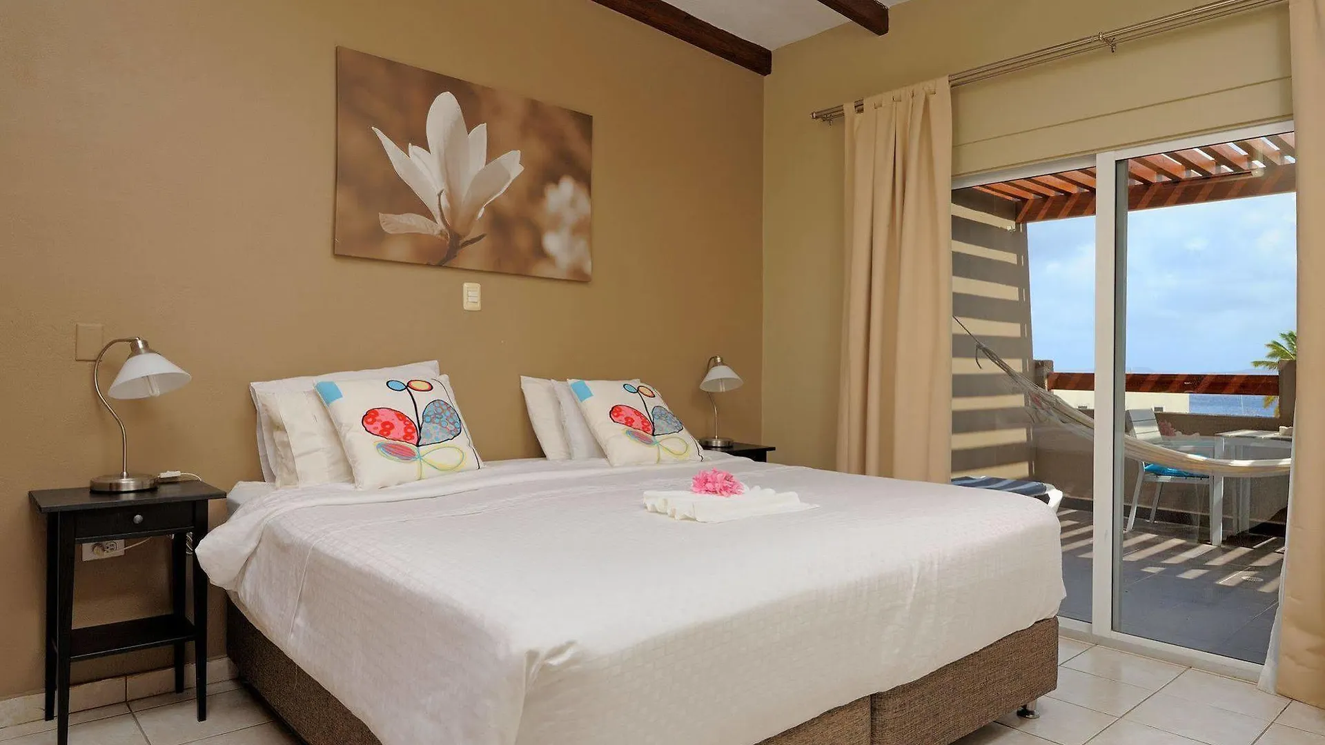 Eden Beach Resort - Bonaire クラレンダイク 3*,